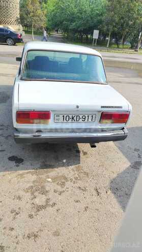 LADA (VAZ) 2107-2