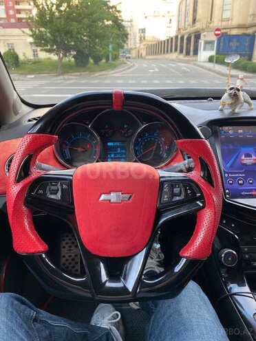 Chevrolet Cruze-5
