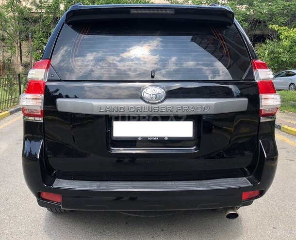 Toyota Land Cruiser Prado-2