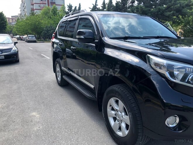 Toyota Land Cruiser Prado-3