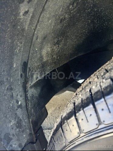 Ford Transit-4