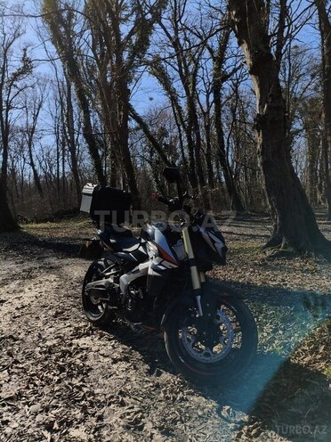 Bajaj Pulsar NS 400-7