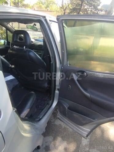 Mercedes A 190-5