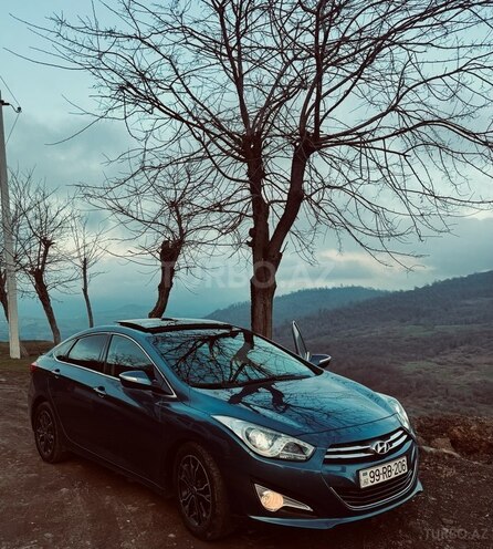 Hyundai i40-1