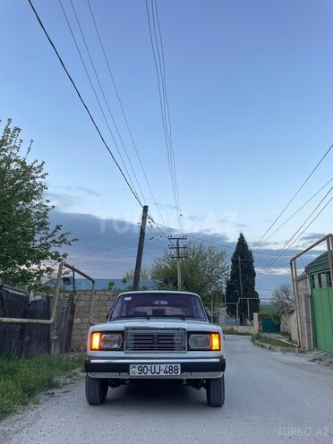 LADA (VAZ) 2107-2