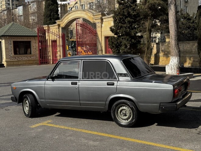 LADA (VAZ) 2107-5