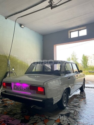 LADA (VAZ) 2107-4