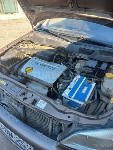 Opel Astra-8