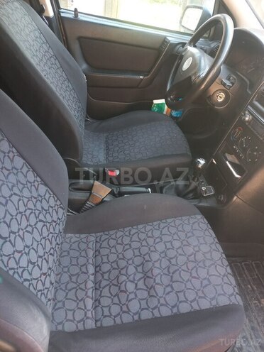 Opel Astra-9