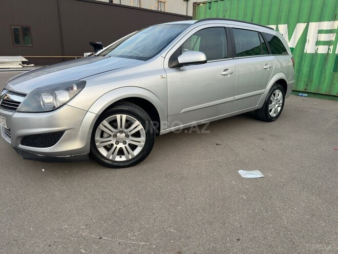 Opel Astra-2