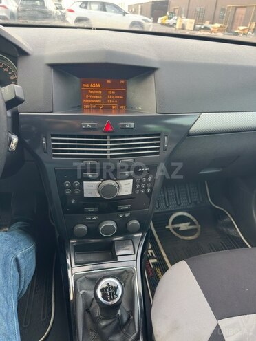 Opel Astra-12