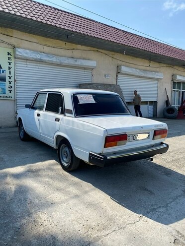 LADA (VAZ) 2107-5