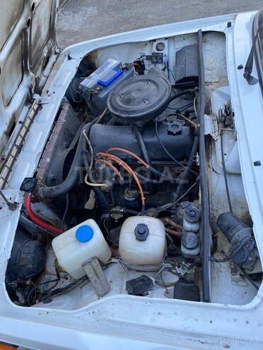 LADA (VAZ) 2107-15