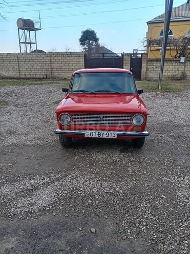 LADA (VAZ) 21011-1