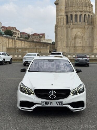Mercedes E 220-2