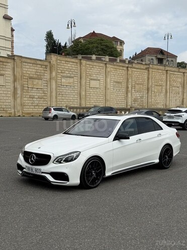 Mercedes E 220-3