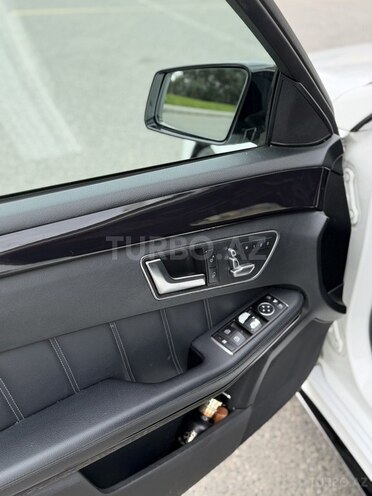Mercedes E 220-9