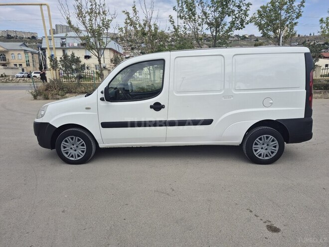 Fiat Doblo-12