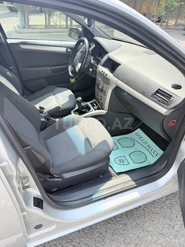 Opel Astra-9