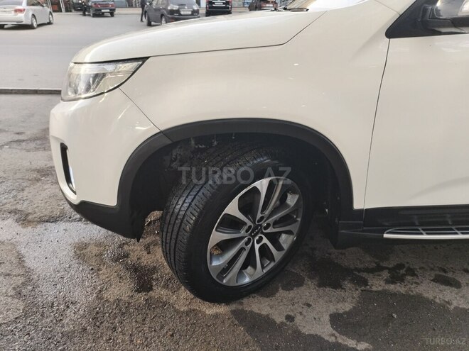 Kia Sorento-3