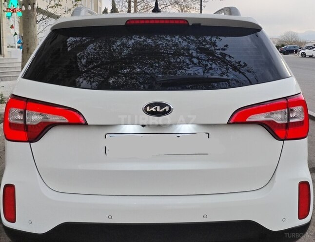 Kia Sorento-7