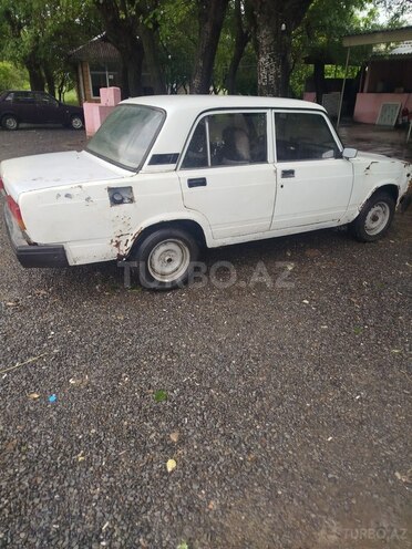LADA (VAZ) 2107-4