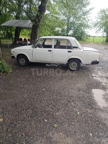 LADA (VAZ) 2107-3