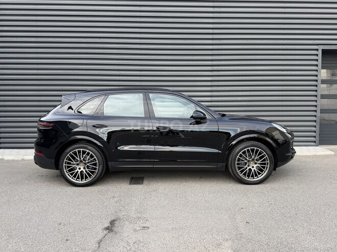 Porsche Cayenne 2022, 81,300 km - 3.0 л - Bakı