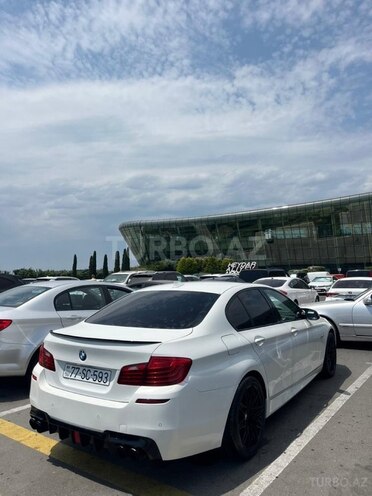 BMW 528-8