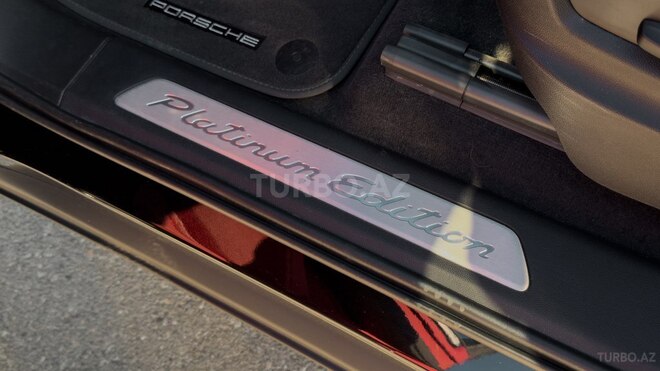 Porsche Cayenne 2022, 81,300 km - 3.0 л - Bakı