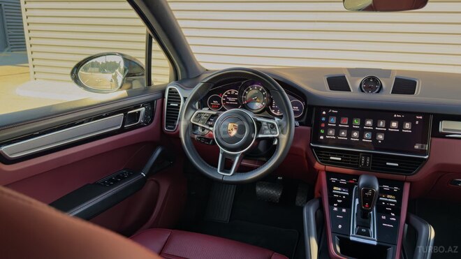 Porsche Cayenne 2022, 81,300 km - 3.0 л - Bakı