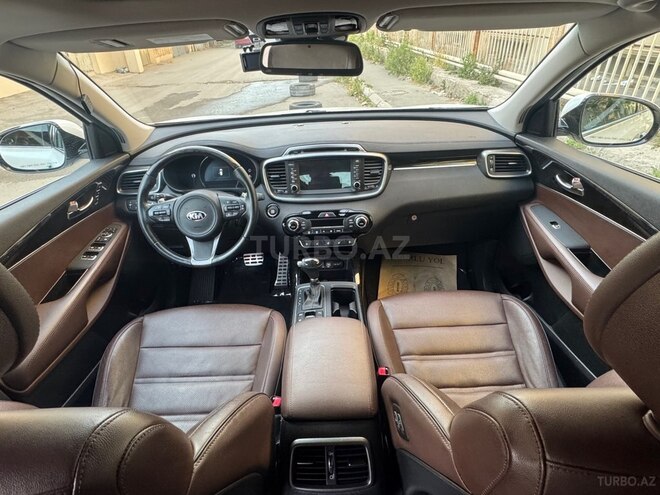 Kia Sorento-10
