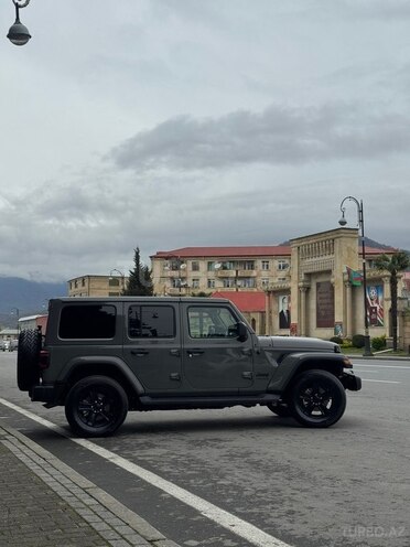 Jeep Wrangler-7