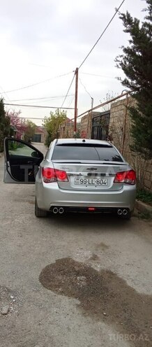 Chevrolet Cruze-17