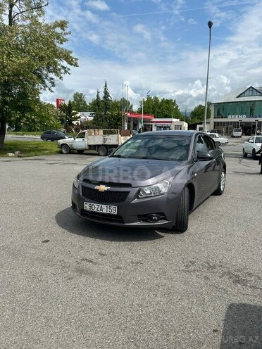 Chevrolet Cruze-2