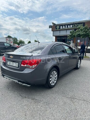 Chevrolet Cruze-6