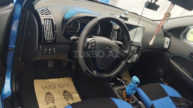 Hyundai i30-7