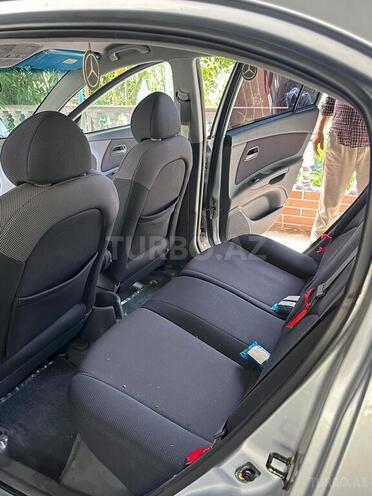 Kia Rio-4