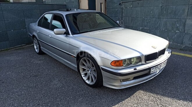 BMW 728-7