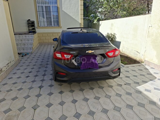 Chevrolet Cruze-4
