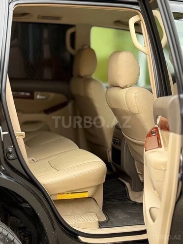 Toyota Land Cruiser Prado-7