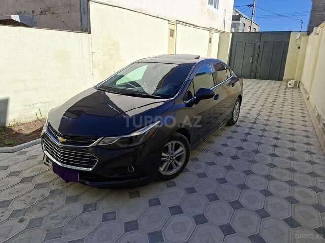 Chevrolet Cruze-1
