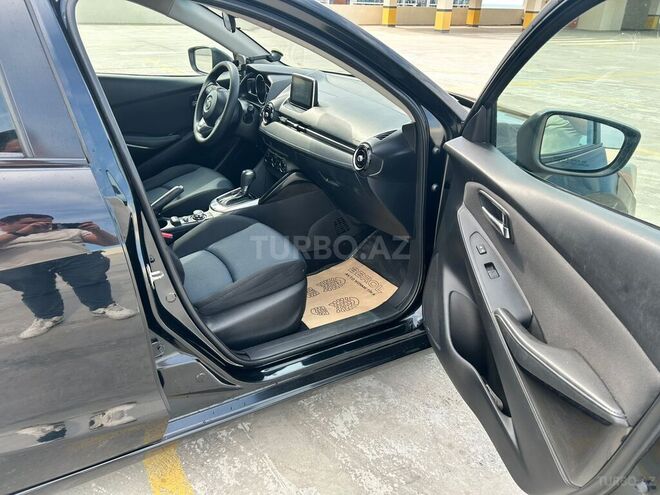 Toyota Yaris iA-20