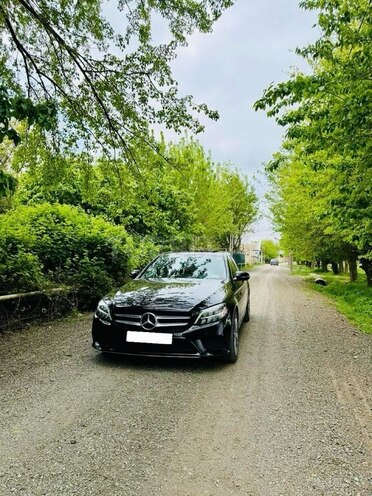 Mercedes C 300-1