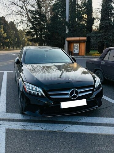Mercedes C 300-8