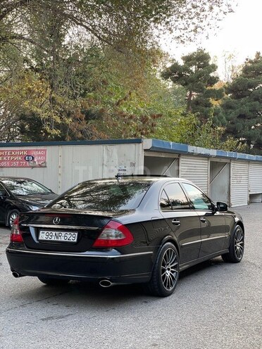Mercedes E 280-7