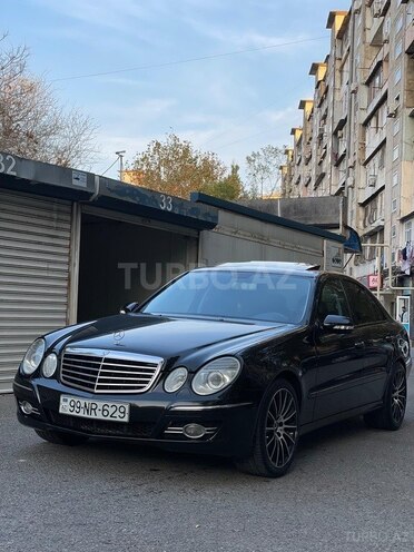 Mercedes E 280-6