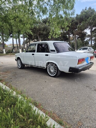 LADA (VAZ) 2107-5