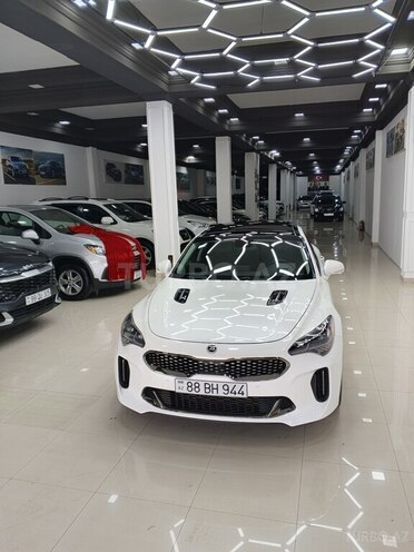 Kia Stinger-12