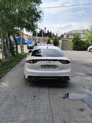 Kia Stinger-14
